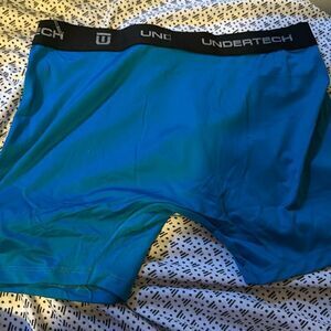 New Undertech size small boxers